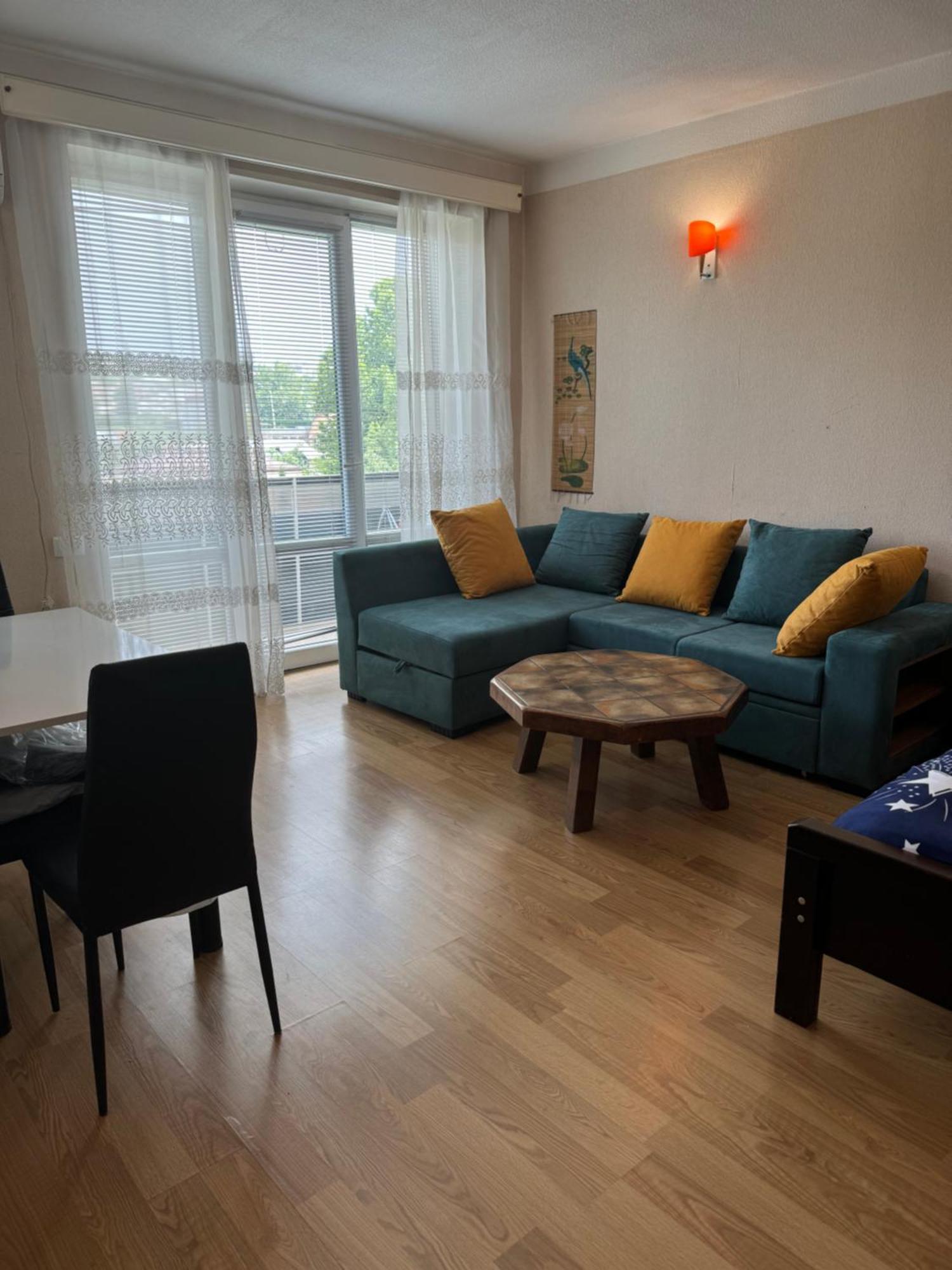 Cozy Apartment With Balcony Tiflis Exterior foto